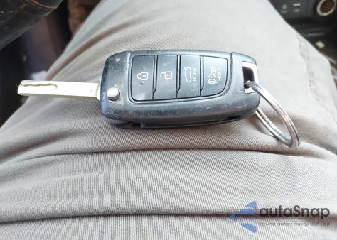 2022 Hyundai Accent Sel z USA, uszkodzony, nr VIN 3KPC24A63NE170126